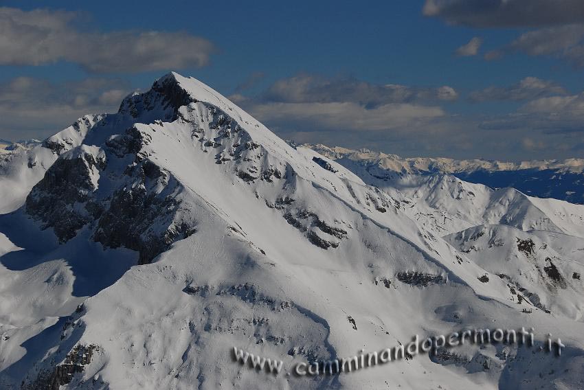 57 Pizzo Arera, Rifugio Capanna 2000.jpg